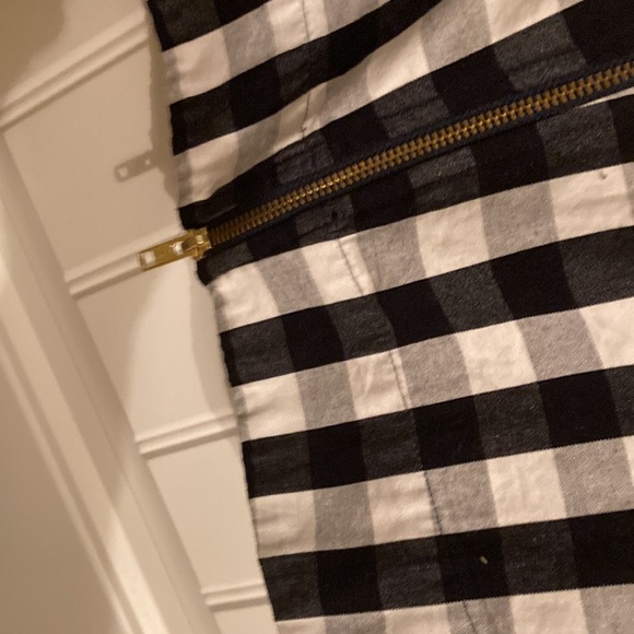 Women's Black and White Checkered caped Jacket - Picture 12 of 14